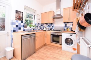 Kitchen- click for photo gallery